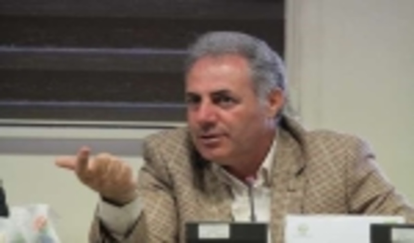 مشکلات اجتماعی را می‌توان از طریق آموزش عمومی برطرف کرد 