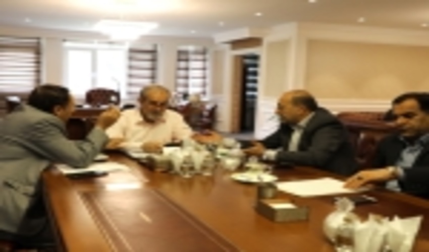 نماینده مردم فارس با رییس سازمان جنگل ها دیدار کرد