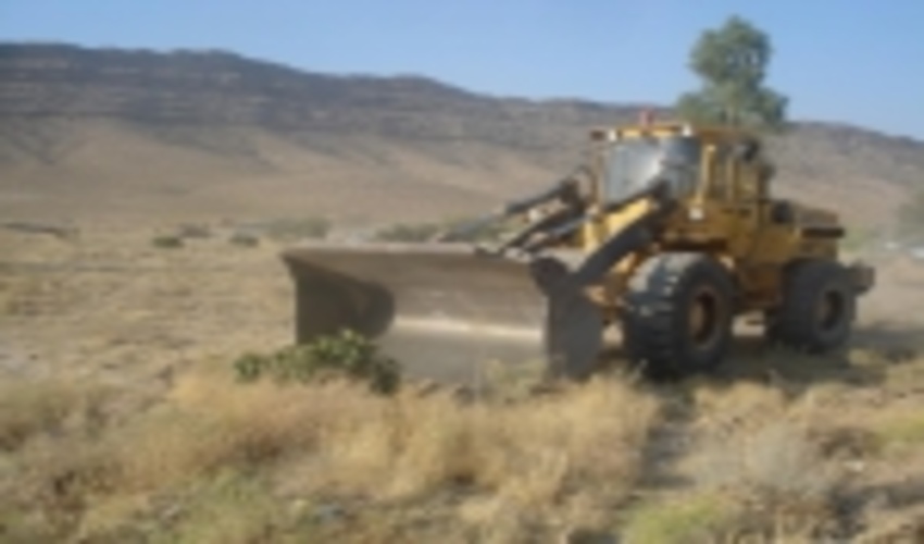 باز پس گیری بیش از شش هکتار از اراضی ملی شهرستان استهبان از دست متصرفان