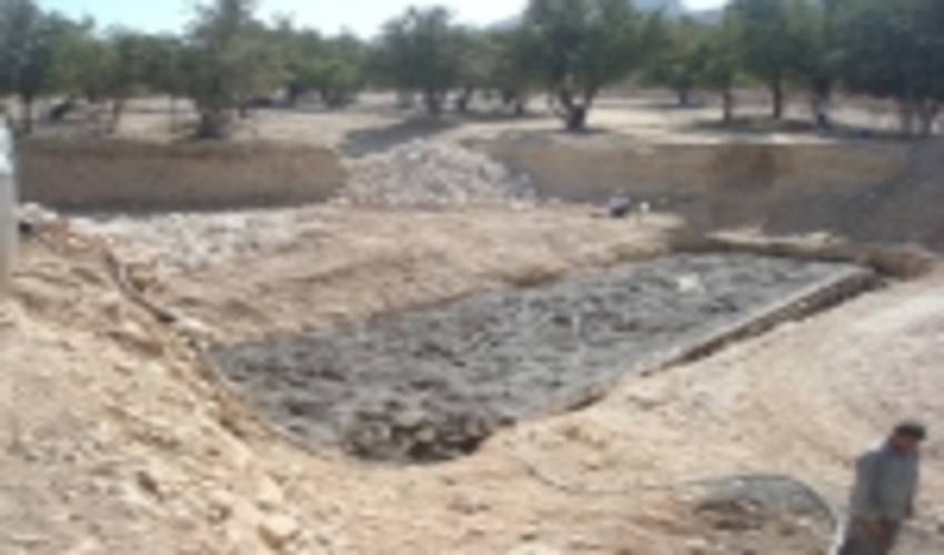 پیشرفت 45 درصدی پروژه آبخیزداری حوزه سد دلواری شهرستان کازرون