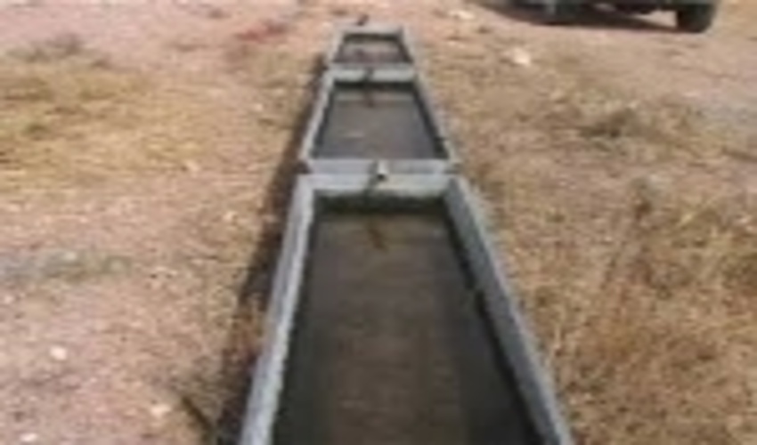 سمنان/تحویل 66 دستگاه آبشخوار فلزی ویژه شرب بهداشتی دام در 8 حوزه آبخیز 