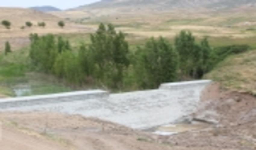 عملیات بیولوژیکی در ۸۷۷ هزار هکتار از اراضی طبیعی استان مرکزی اجرا شد