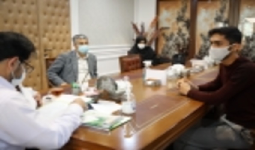 دیدار چهره به چهره رئیس سازمان جنگل ها با مردم