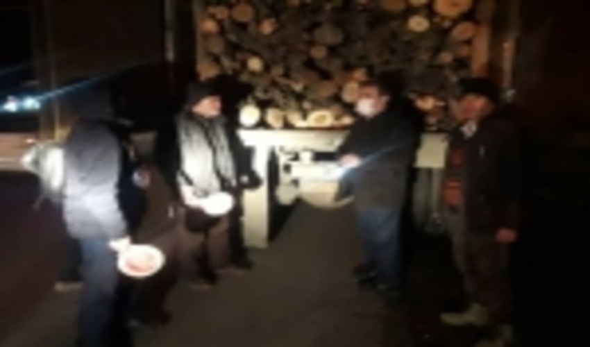 توقیف کامیون حامل 6 تن چوب آلات هیزمی غیر مجاز در استان اردبیل