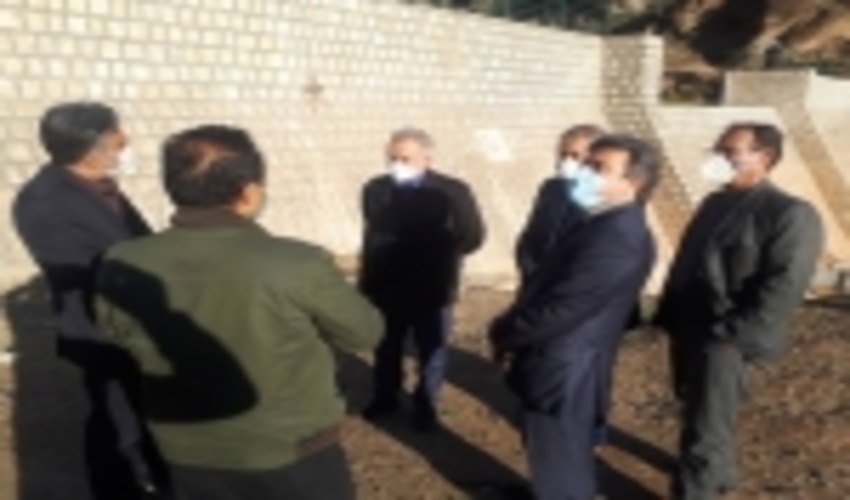 بازدید معاون آبخیزداری سازمان جنگل ها از پروزه های کنترل سیل شهر خرم آباد 