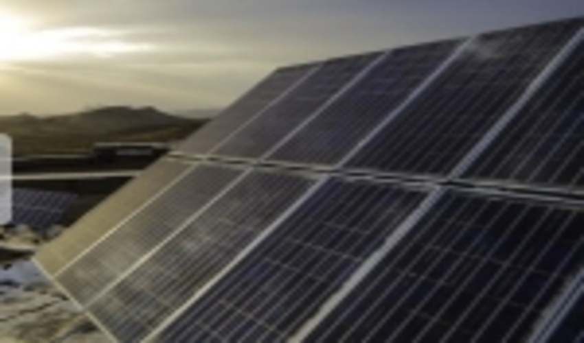 توزیع 141 دستگاه آبگرمکن خورشیدی در مناطق زاگرسی اصفهان 