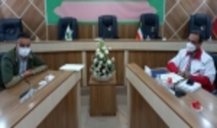 امضای تفاهم نامه همکاری جمعیت هلال احمر و منابع طبیعی استان مرکزی