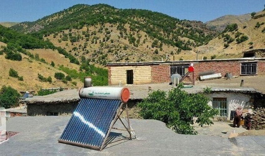 189 دستگاه آبگرمکن خورشیدی رایگان تحویل بهره‌برداران در کردستان شد