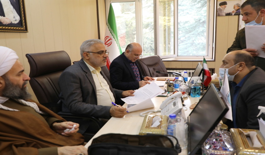 دیدار رییس سازمان منابع طبیعی با مردم