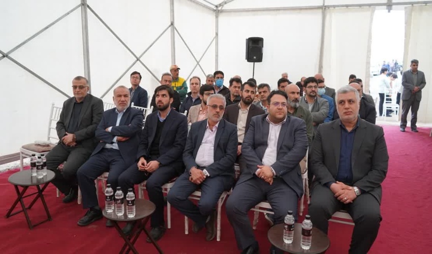 کاشت درخت یک تکلیف انسانی و مسئولیت اجتماعی  است 