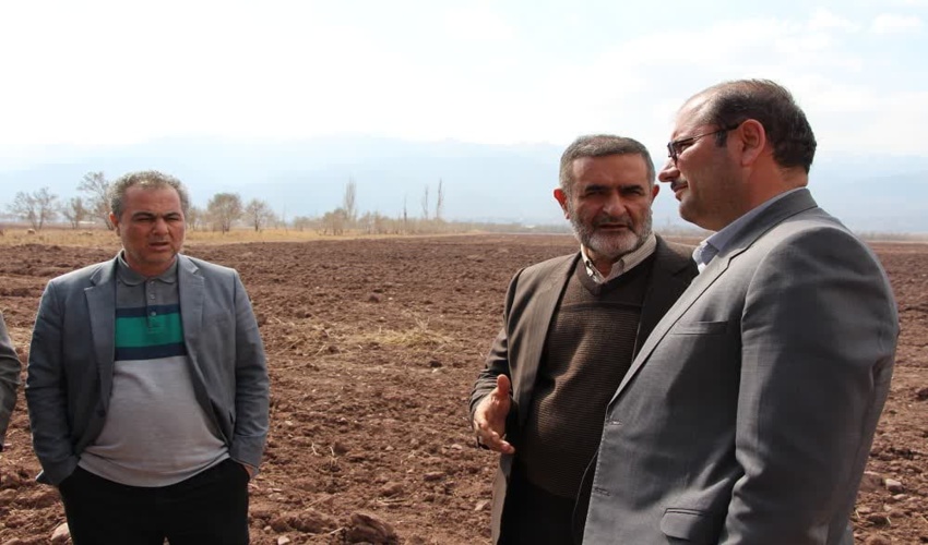 بازدید معاون آبخیزداری، امور مراتع و بیابان از طرح های مرتع داری آذربایجان شرقی 