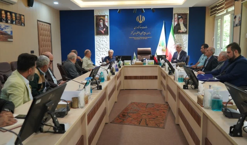 در بخش مقابله با بیابان زایی «وامدار»پیشکسوتان این عرصه هستیم