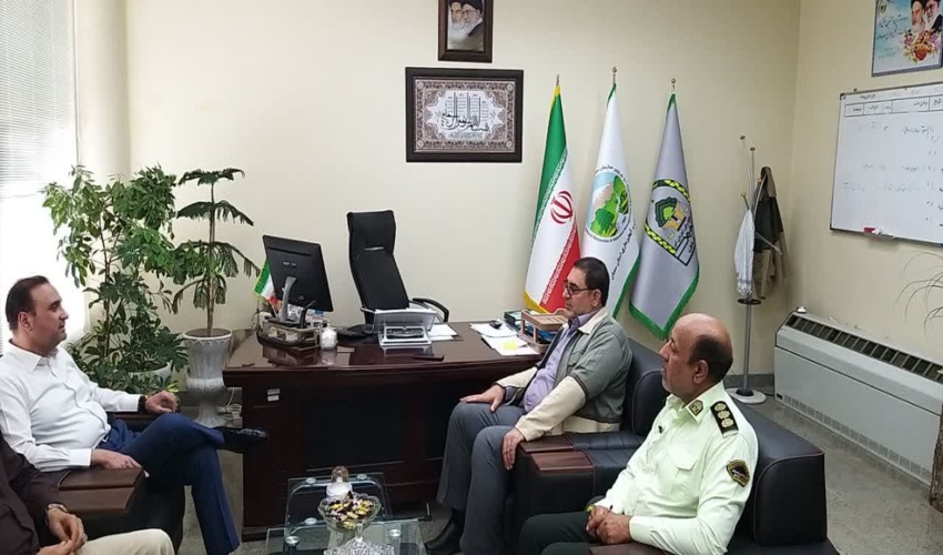 برگزاری مانورهای مشترک و تقویت گشت و مراقبت /شناسایی نقاط بحرانی عرصه های منابع طبیعی به حریق 