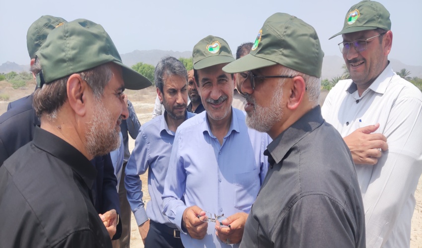 بازدید رییس سازمان منابع طبیعی از اقدامات و فعالیت های منابع طبیعی استان هرمزگان 