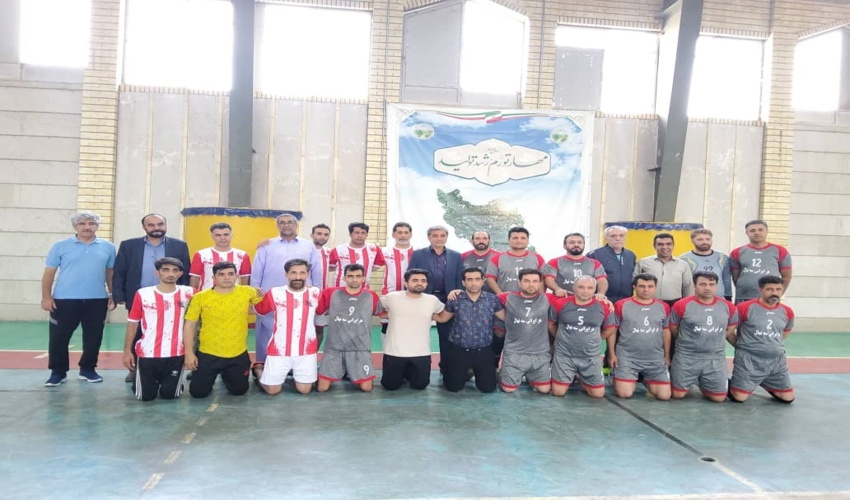 نخستین جشنواره فرهنگی ورزشی منطقه 1 کشور با شعار هر ایرانی سه نهال برگزار شد