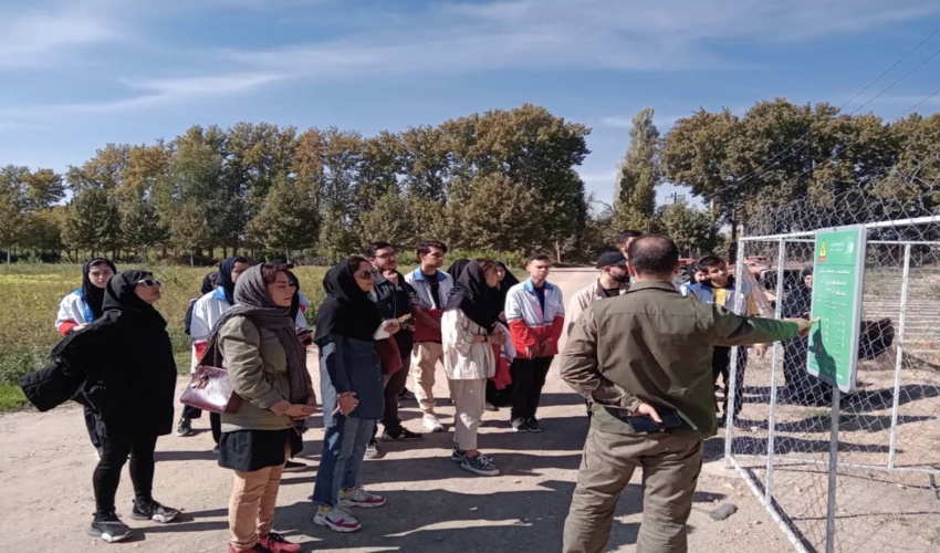 البرز/ برگزاری تور آموزشی-ترویجی آشنایی با گیاهان دارویی و طرح مردمی کاشت یک میلیارد درخت