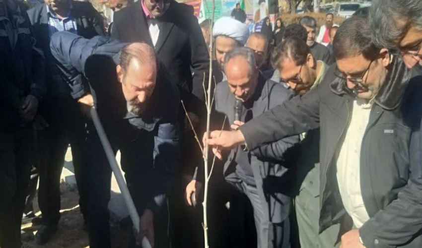 کارگردان سینما و تلویزیون: شناخت عمومی از منابع طبیعی، عامل مهم در حفاظت از عرصه‌های ملی است