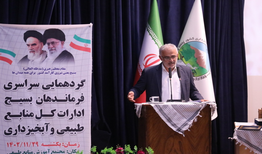 رییس سازمان منابع طبیعی اعلام کرد: 90میلیون هکتار  از عرصه طبیعی کشور نیازمند طرح آبخیزداری است