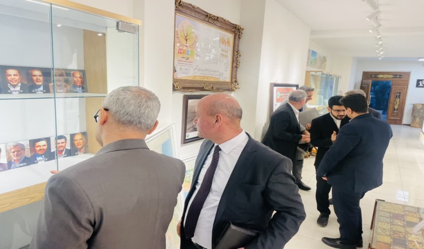 بازدید هیات ازبکستانی از موزه سازمان منابع طبیعی و آبخیزداری کشور    