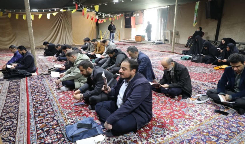 کارکنان سازمان منابع طبیعی یاد شهدا را گرامی داشتند