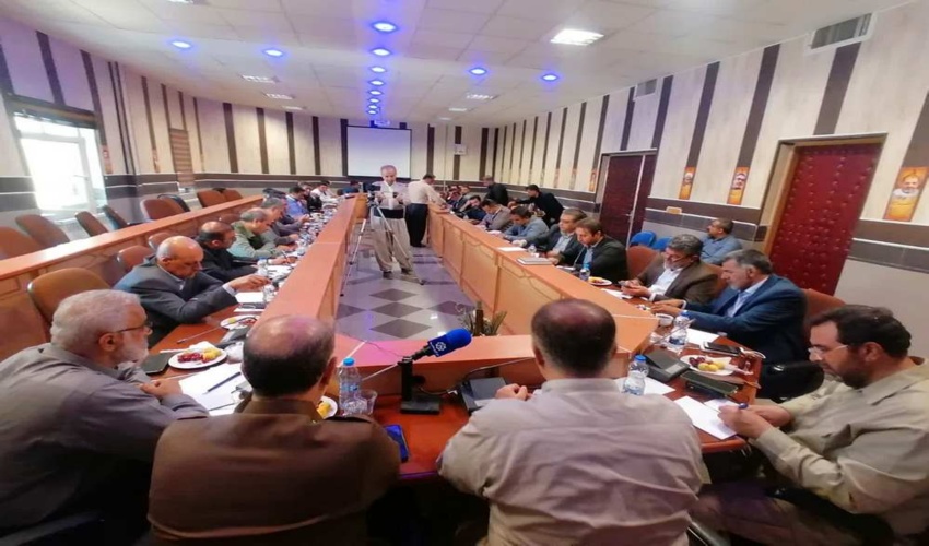 گزارش تصویری/جلسه مدیریت اطفا حریق با حضور دکتر نوبخت و فرمانداران و نماینده مردم اورامانات  