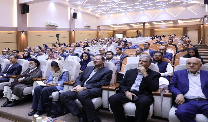 دکتر نوبخت: 1.4 میلیون هکتار عملیات مقابله با بیابانزایی در سال های بعد از انقلاب انجام شده است