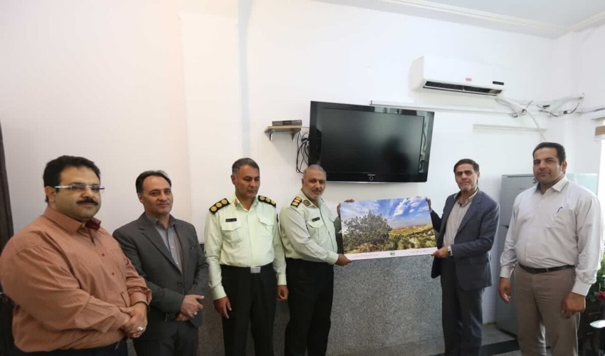 کرمان/ تعامل نیرو‌های انتظامی با منابع طبیعی نقش مهمی در حفاظت از منابع طبیعی دارد