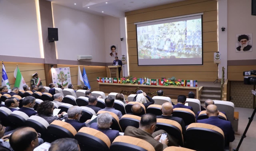 در سمپوزیوم بین المللی خاک مطرح شد: هشدارها، راه‌حل‌ها و نگاه بین‌المللی به بحران خاک و آب