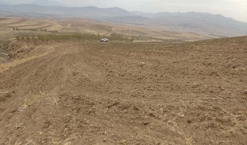 رفع تصرف 3900 متر مربع از اراضی ملی کمربنه ملایر